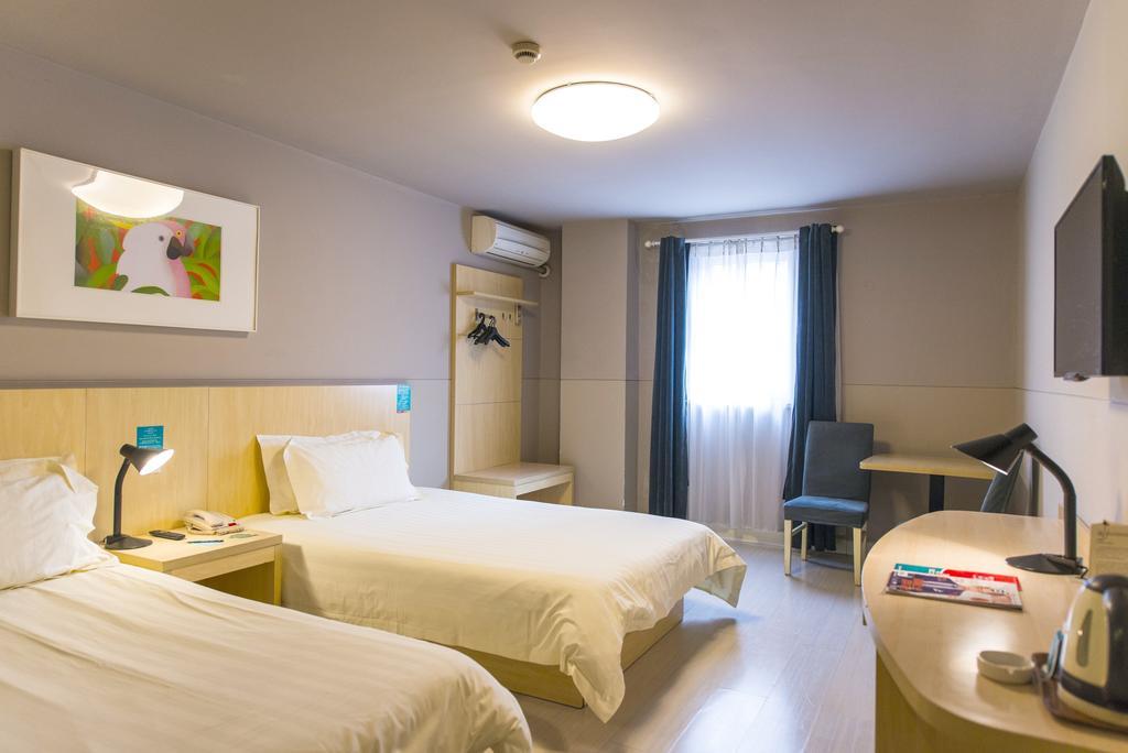 Jinjiang Inn - Shanghai Yixian Road Экстерьер фото