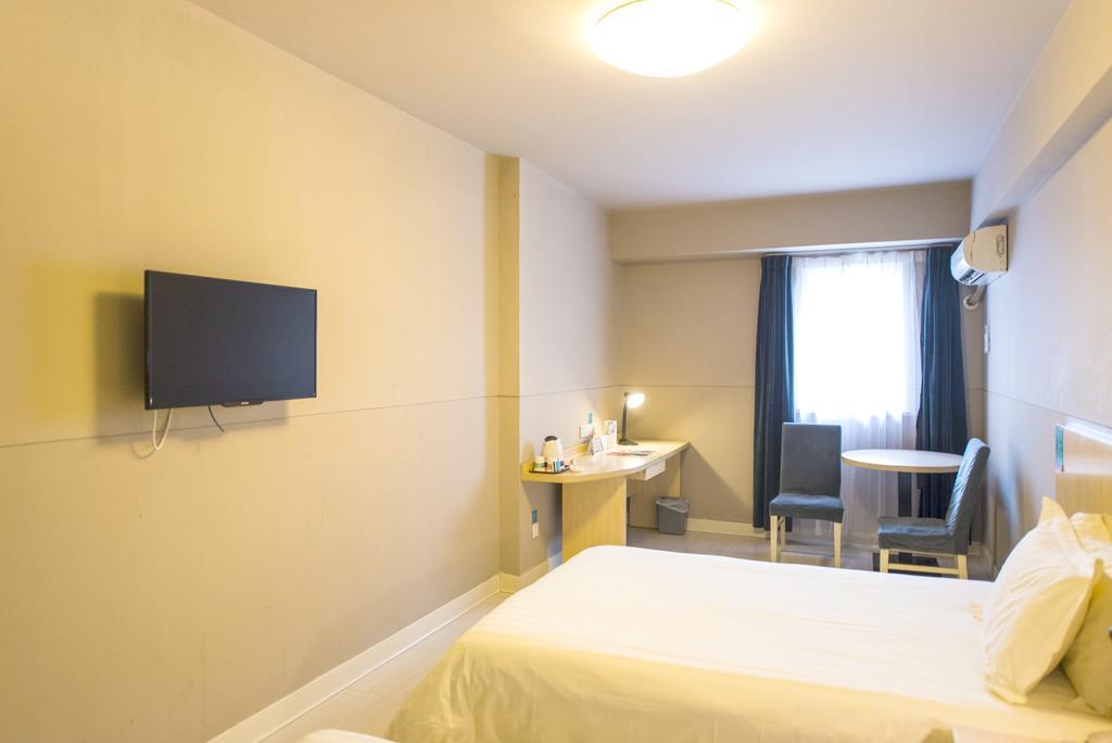 Jinjiang Inn - Shanghai Yixian Road Экстерьер фото
