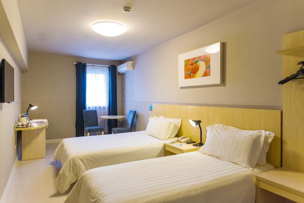 Jinjiang Inn - Shanghai Yixian Road Экстерьер фото