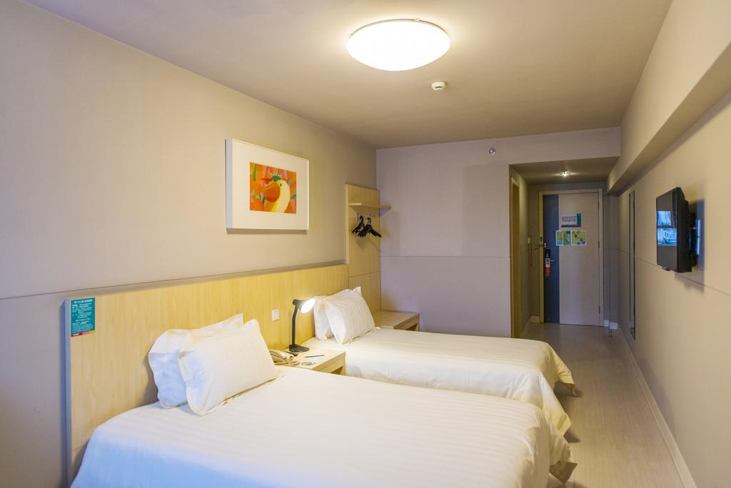 Jinjiang Inn - Shanghai Yixian Road Экстерьер фото